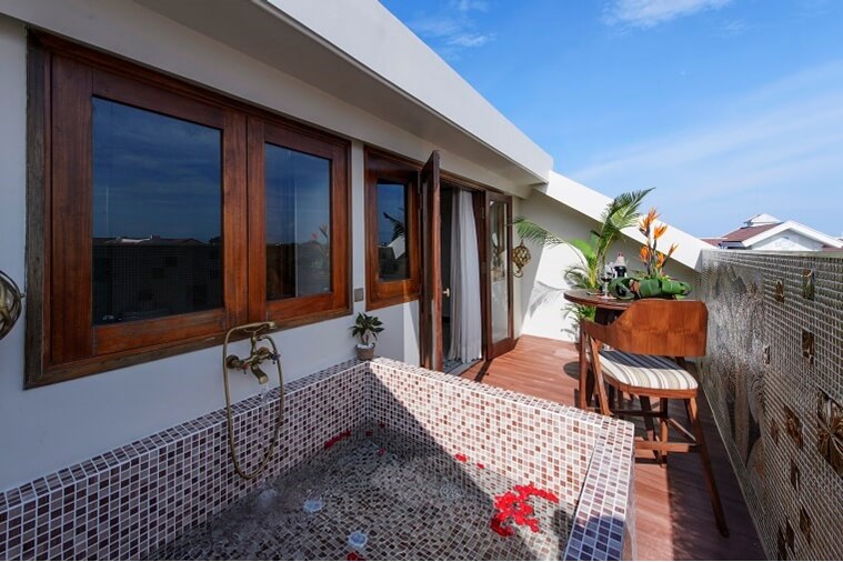 Phòng Rooftop Jacuzzi Suite